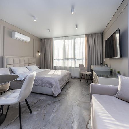 Flatrent Olympic Park, Метро Бориспільська Поруч! Kijev Kültér fotó