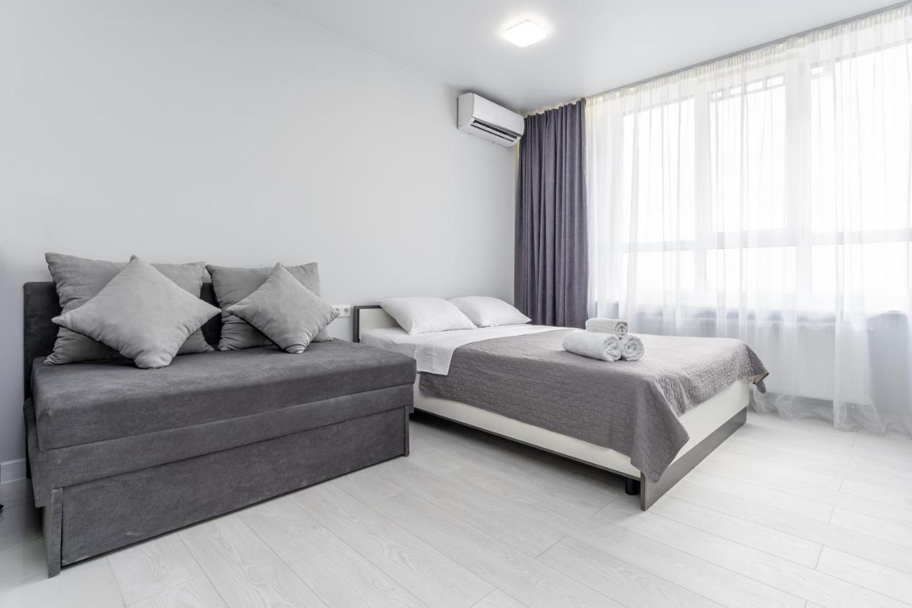 Flatrent Olympic Park, Метро Бориспільська Поруч! Kijev Kültér fotó